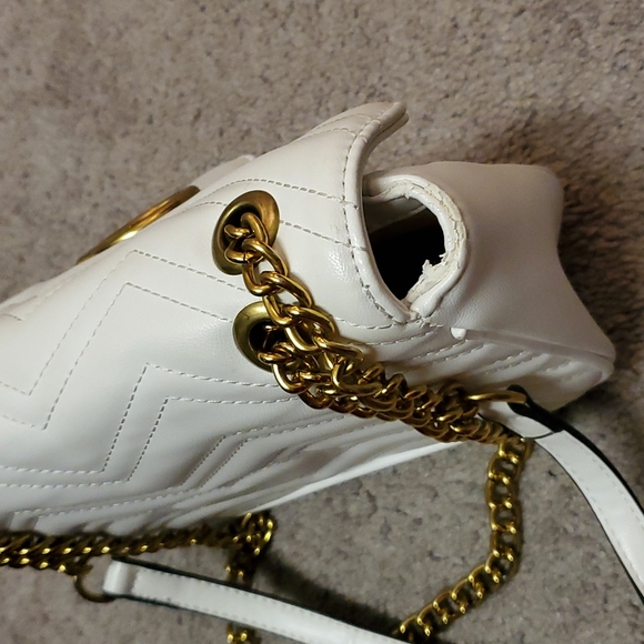 White and gold bag- read description - Picture 3 of 6